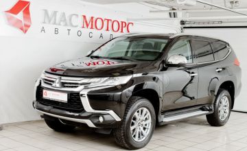 Mitsubishi Pajero SPORT Черный